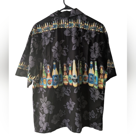 Men's Black Floral Hawaiian Shirt Size L - Picture 3 of 4